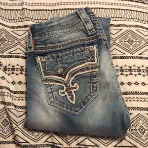 ▪️ROCK REVIVAL STRAIGHT LEG JEANS▪️